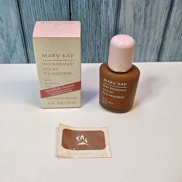 Mary Kay Day Radiance Liquid Foundation Bittersweet Bronze #5754 - NIB Old Stock - Picture 1 of 8